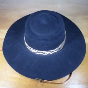 Chapéu de E.V.A. modelo Gaúcho